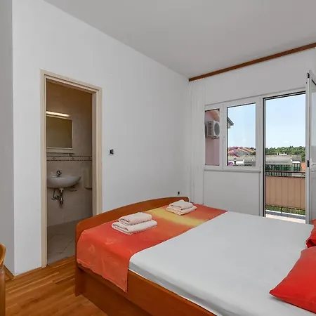 Apartman Big Balcony Bugenvilija *