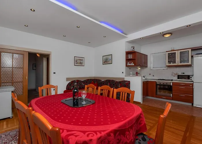 דירה Big Balcony Bugenvilija